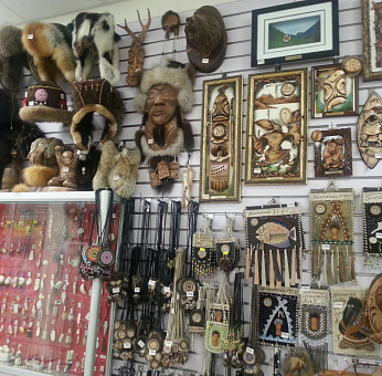 Медведица, магазин камчатских сувениров и подарков